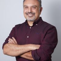 Δρ. Βασίλης Μανουσάκης